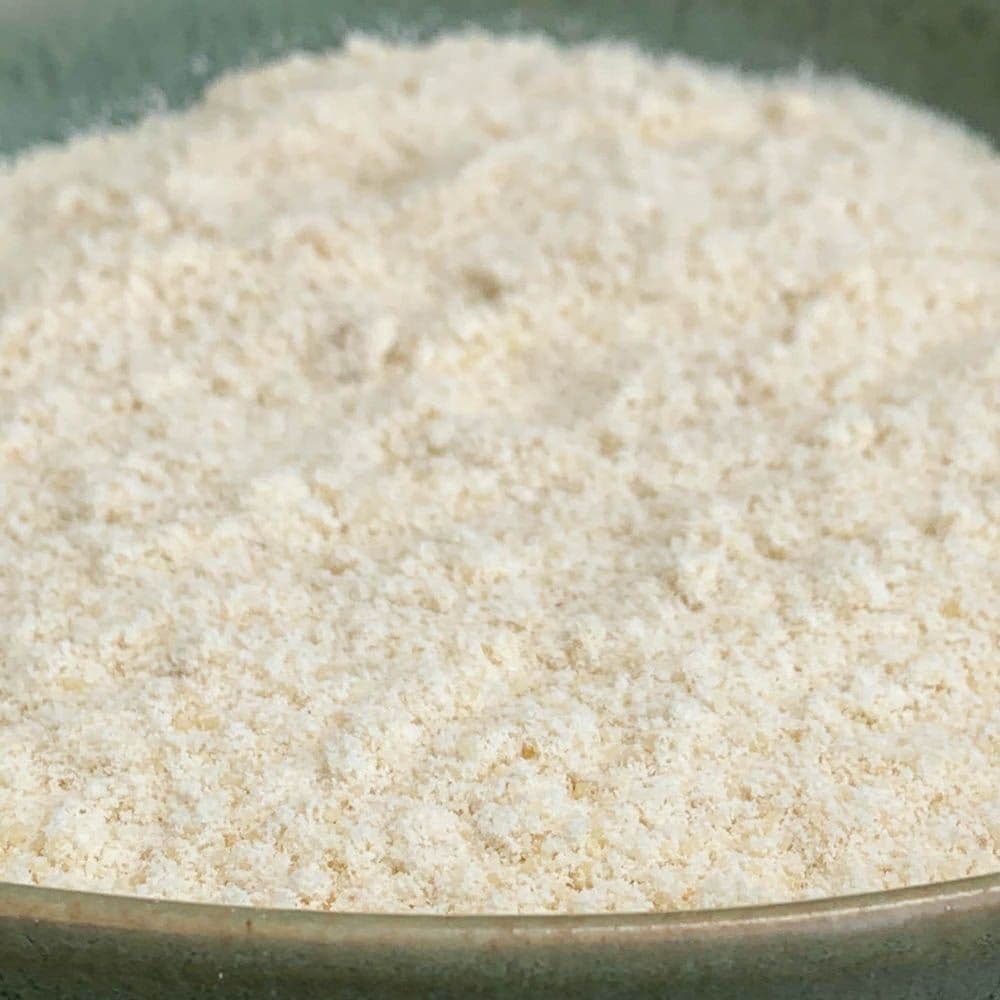 Harina de almendra desgrasada